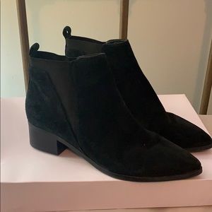 Marc Fisher LTD Booties size 6.5 Blk